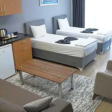 Skyport 3*