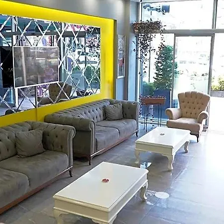 Apartmanhotel Skyport 3*