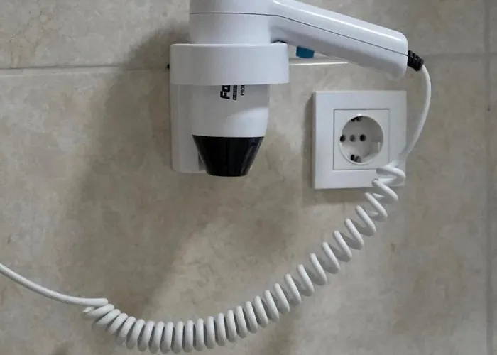 Skyport Aparthotel 3*