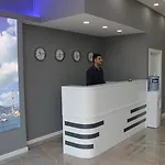 Skyport Ξενοδοχείο με διαμερίσματα 3*